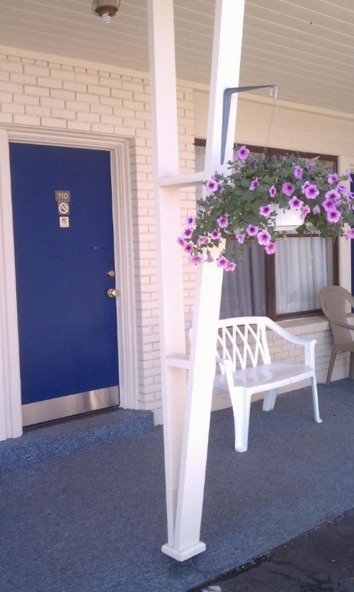 The Monticello Inn - image 13