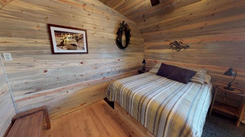 Western Town Retreat - image 12