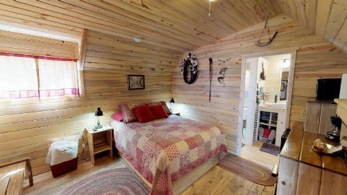 Western Town Retreat - image 21