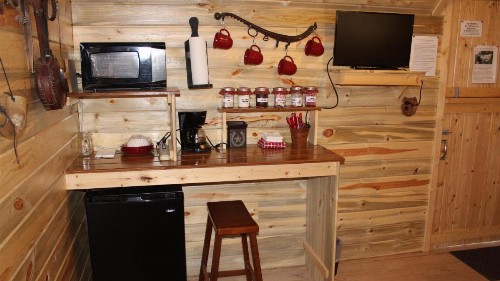 Western Town Retreat - image 6