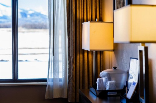 Inn at the Canyons - image 35