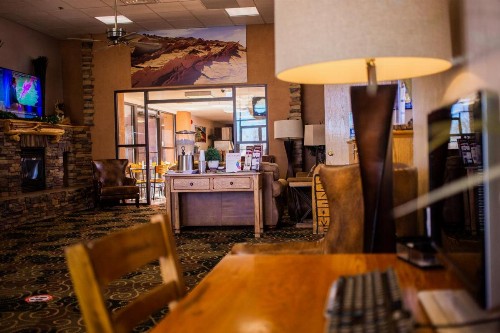 Inn at the Canyons - image 5