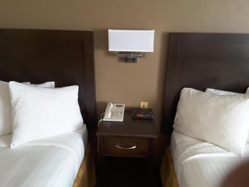 Inn at the Canyons - image 6