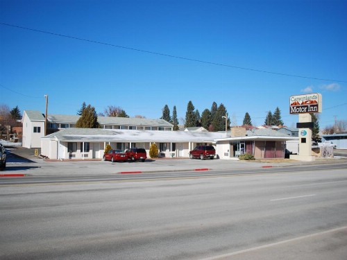 Canyonlands Motor Inn - image 2