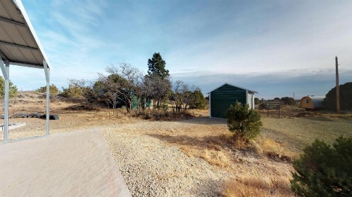 Pavilion and Glamping Village 3 Cabins Tipi Wagon Kitchen - image 5