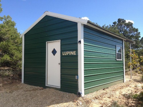 Lupine Cabin Glamour Camping Stunning Skies and Sunrise Views - image 1