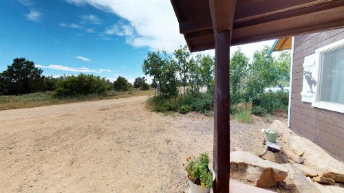 Ranch Mountain Cabin Stunning! BBQ Campfire Hiking - image 7