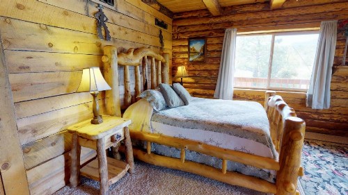 Canyon View Family Cabin Deck TV Room Games BBQ Campfire - image 10
