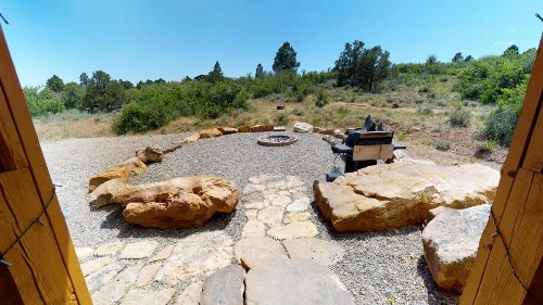 Canyon View Family Cabin Deck TV Room Games BBQ Campfire - image 6