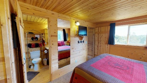 White Pine Cabin by Canyonlands Lodging - image 12