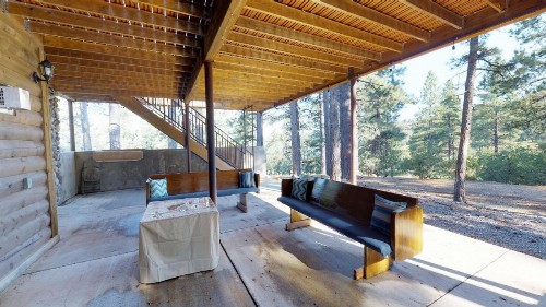 Huge Lil' Cascade Family Lodge 4 floors with Loft and Game Room - image 2