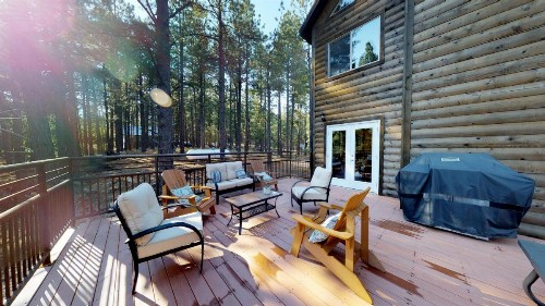 Huge Lil' Cascade Family Lodge 4 floors with Loft and Game Room - image 9