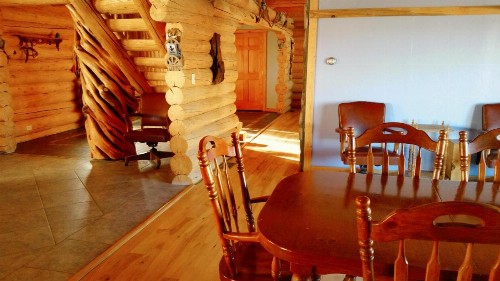 Horsehead Mountain Lodge Stunning Log Cabin with Amazing Views - image 8