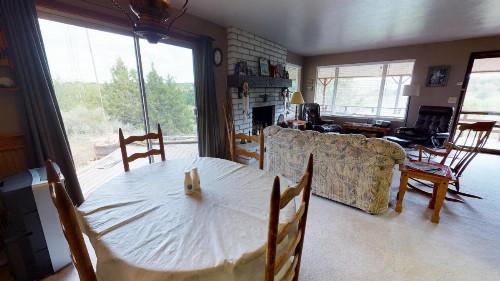 Hideout Ft Abajo 2 BR Cabin Stunning Views Secluded! - image 15