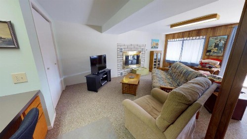 Hideout Ft Abajo 2 BR Cabin Stunning Views Secluded! - image 4