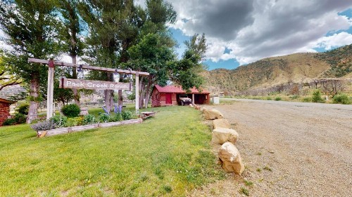 Pack Creek ~ Farm House - image 29