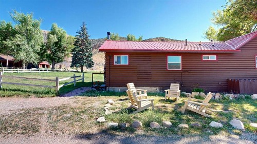 Pack Creek ~ Farm House - image 32
