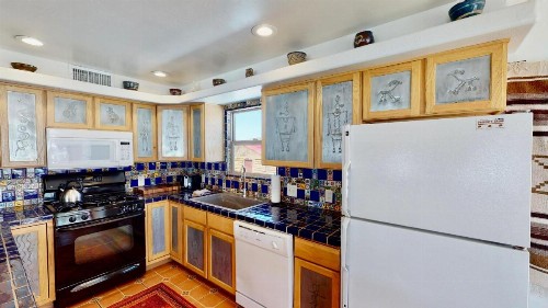 Pack Creek ~ Farm House - image 7