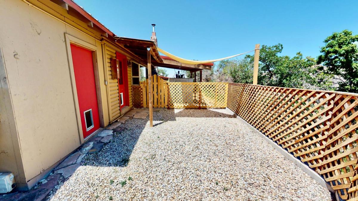 Pack Creek ~ Lodge Suite - image 2