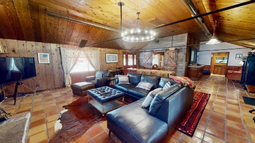 Pack Creek ~ Lodge Suite - image 4