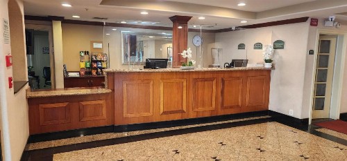 Hotel XOLA Trademark Collection by Wyndham - image 2
