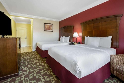 La Quinta by Wyndham Moreno Valley - image 28