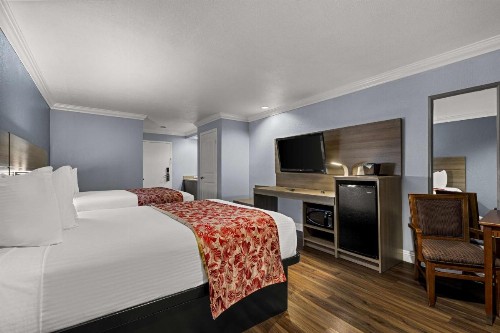 Best Western Moreno Hotel & Suites - image 35