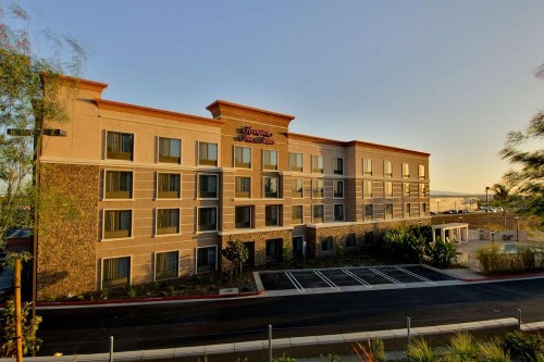 Hampton Inn and Suites Moreno Valley - image 46