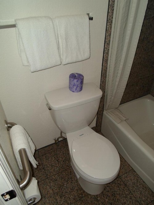 Economy Inn Morgan Hill - image 19