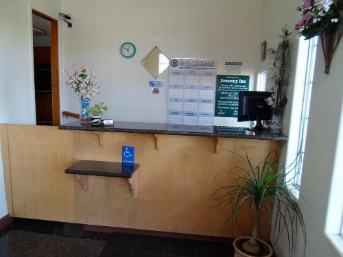 Economy Inn Morgan Hill - image 6