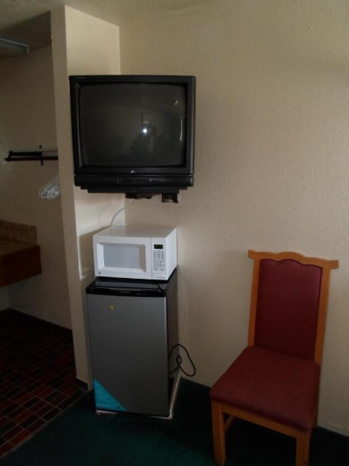 Budget Inn Morgan Hill - image 36