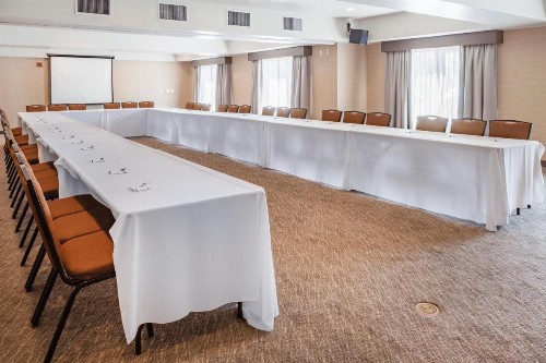 Holiday Inn Express Hotel & Suites San Jose-Morgan Hill an IHG Hotel - image 11