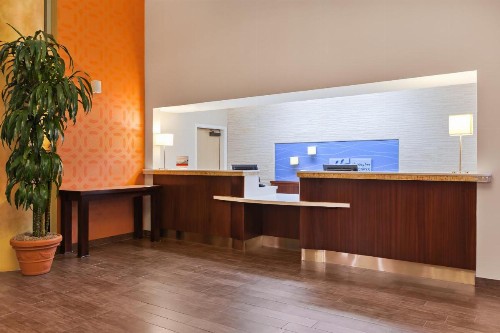 Holiday Inn Express Hotel & Suites San Jose-Morgan Hill an IHG Hotel - image 13
