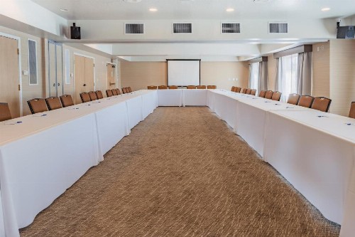 Holiday Inn Express Hotel & Suites San Jose-Morgan Hill an IHG Hotel - image 39