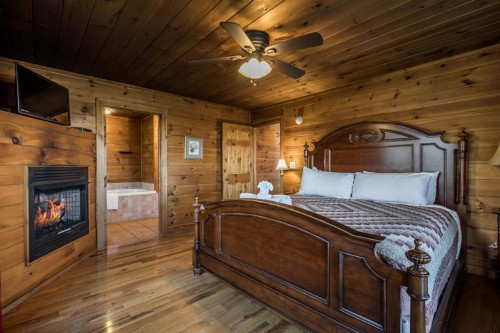 King Daddy Lodge by Escape to Blue Ridge - image 9