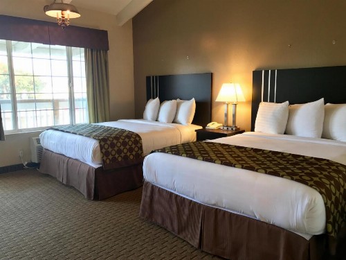 Fireside Inn - image 14