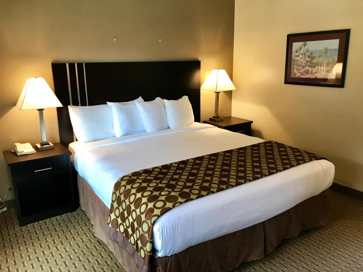 Fireside Inn - image 2