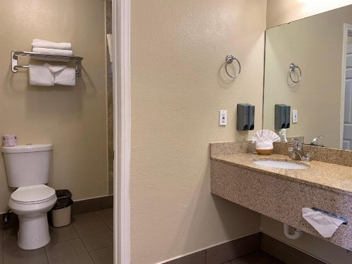 Fireside Inn - image 26