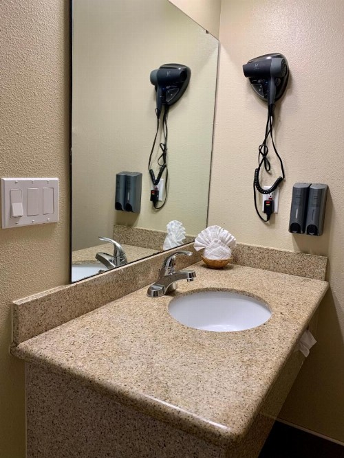 Fireside Inn - image 27