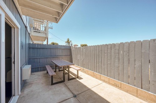 Harbor House Inn - image 22