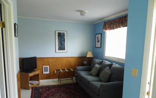 Otter Creek Inn - image 18