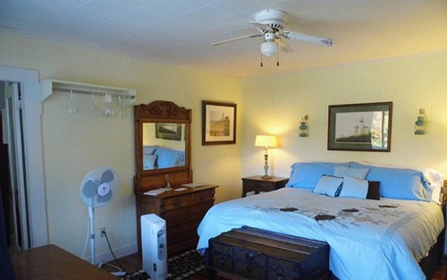 Otter Creek Inn - image 25