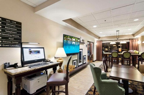 Hampton Inn Mount Dora - image 2