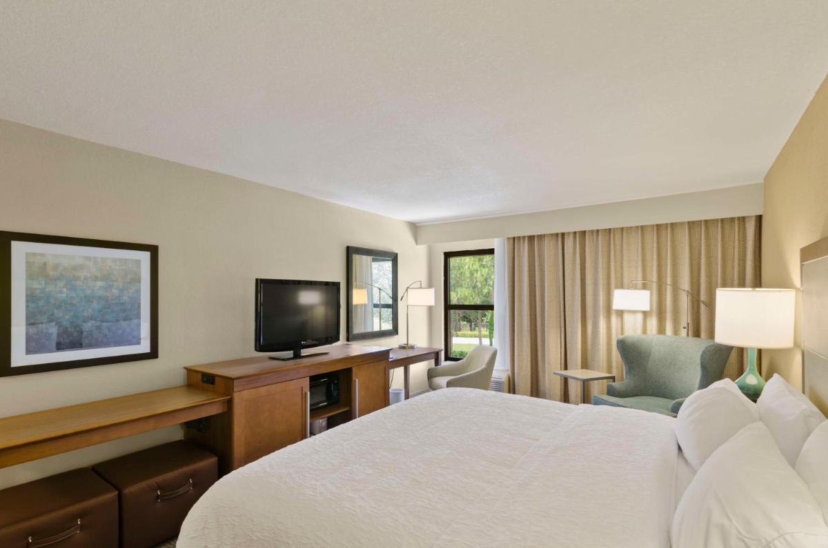 Hampton Inn Mount Dora - image 3