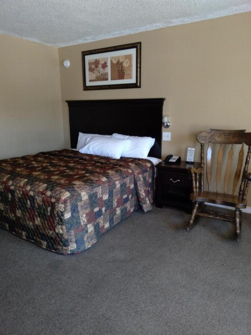 Budget Lodge Mount Dora - image 20