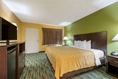 Quality Inn & Suites Mt Dora North - image 29