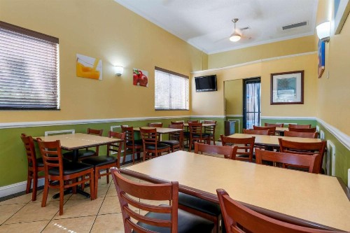 Quality Inn & Suites Mt Dora North - image 35