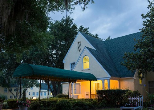 Lakeside Inn on Lake Dora - image 18