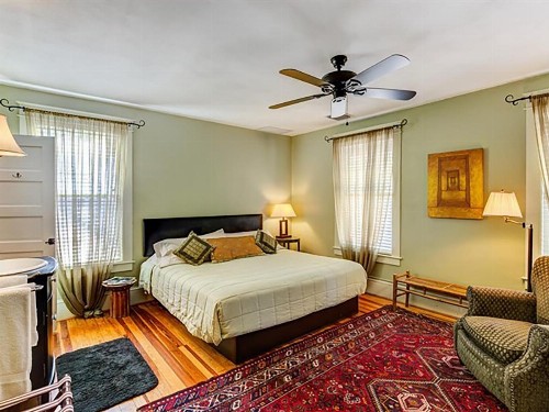 Adora Inn - image 6