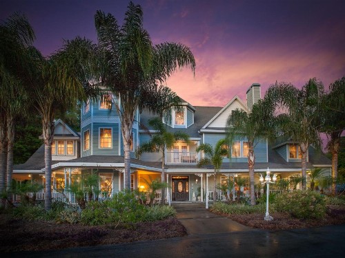 Heron Cay Lakeview Bed & Breakfast - image 3